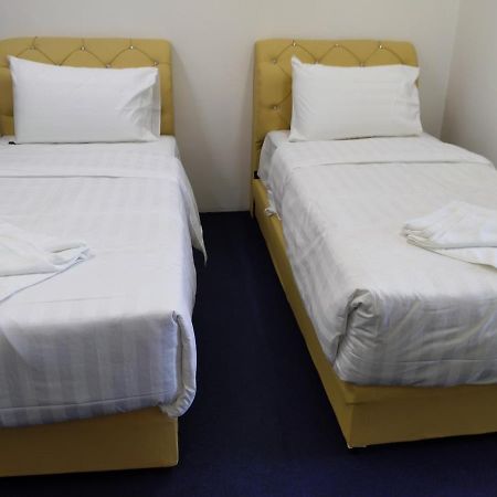 Maidam Inn Jertih Екстер'єр фото